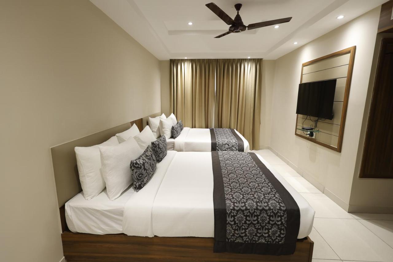 Pride Biznotel Canopus, Digha 디가 외부 사진